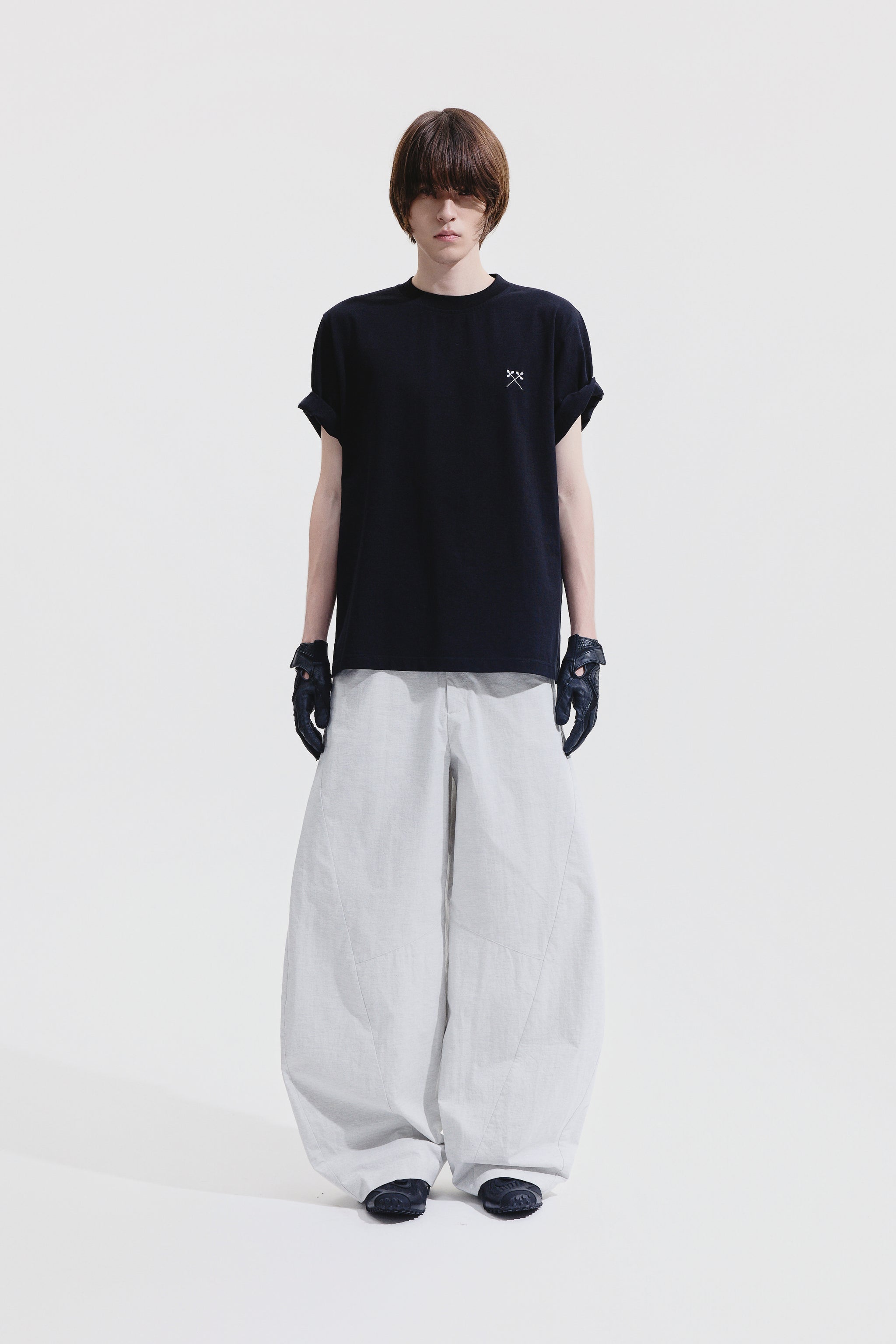 ROARINGWILD x HOKOWISM COCOON PANTS – ROARINGWILD ONLINE STORE